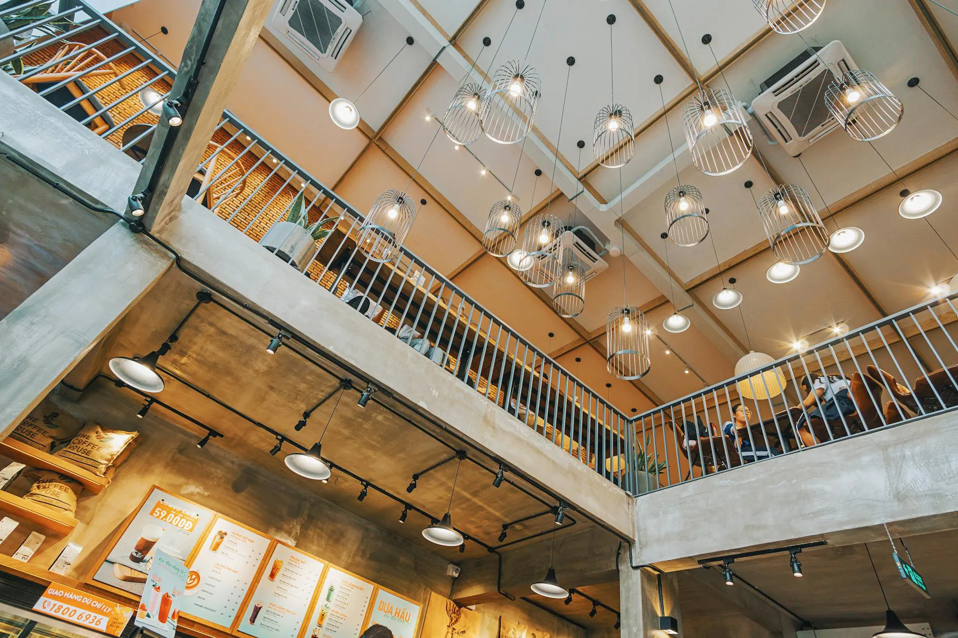 Commercial Air Conditioning: When to Repair, Upgrade or Replace Your System